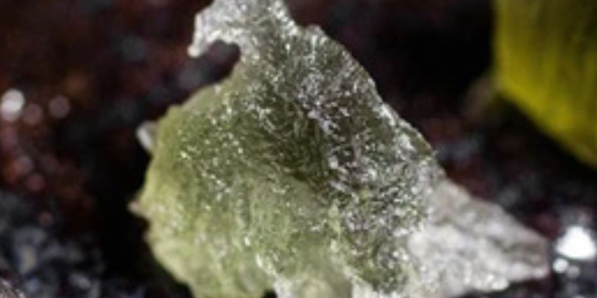 Moldavite Gemstone Guide: Origins, Healing Properties & Care Tips