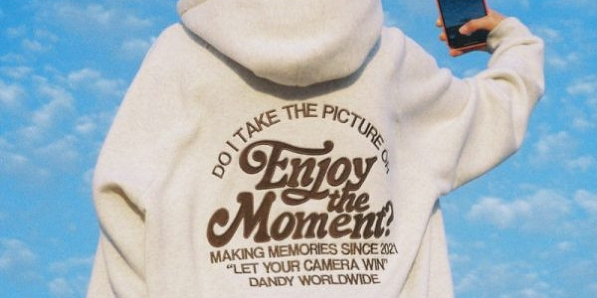 How to Rock a Dandy Hoodie in Any Season