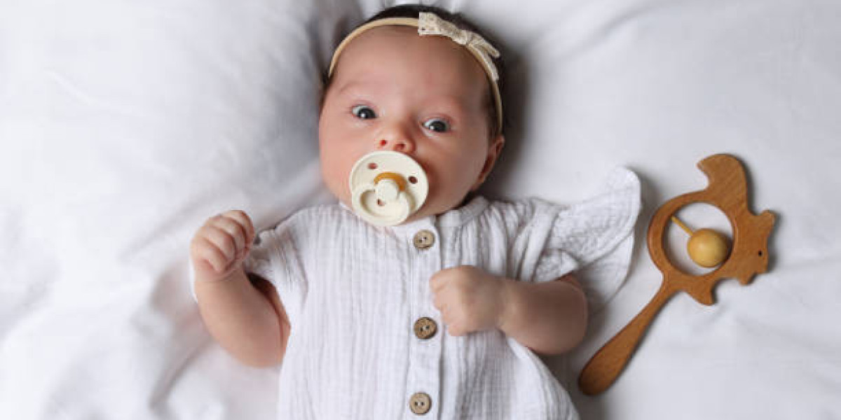 A Parent’s Guide to Wooden Baby Rattles in the UAE