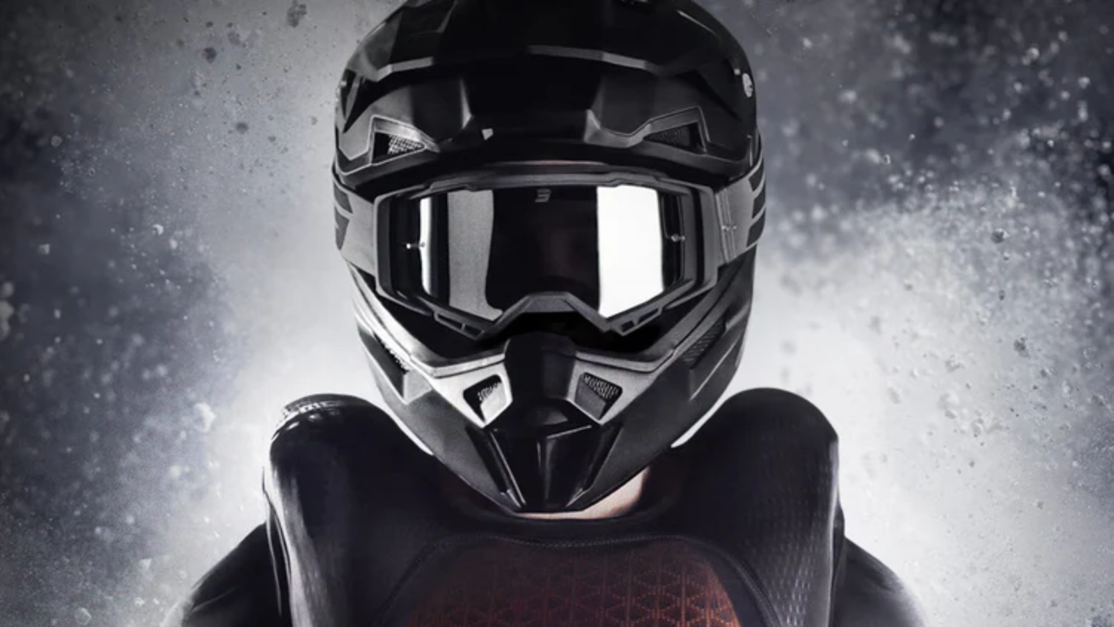 Safety and Comfort Essentials Every Motorcycle Rider Should Own