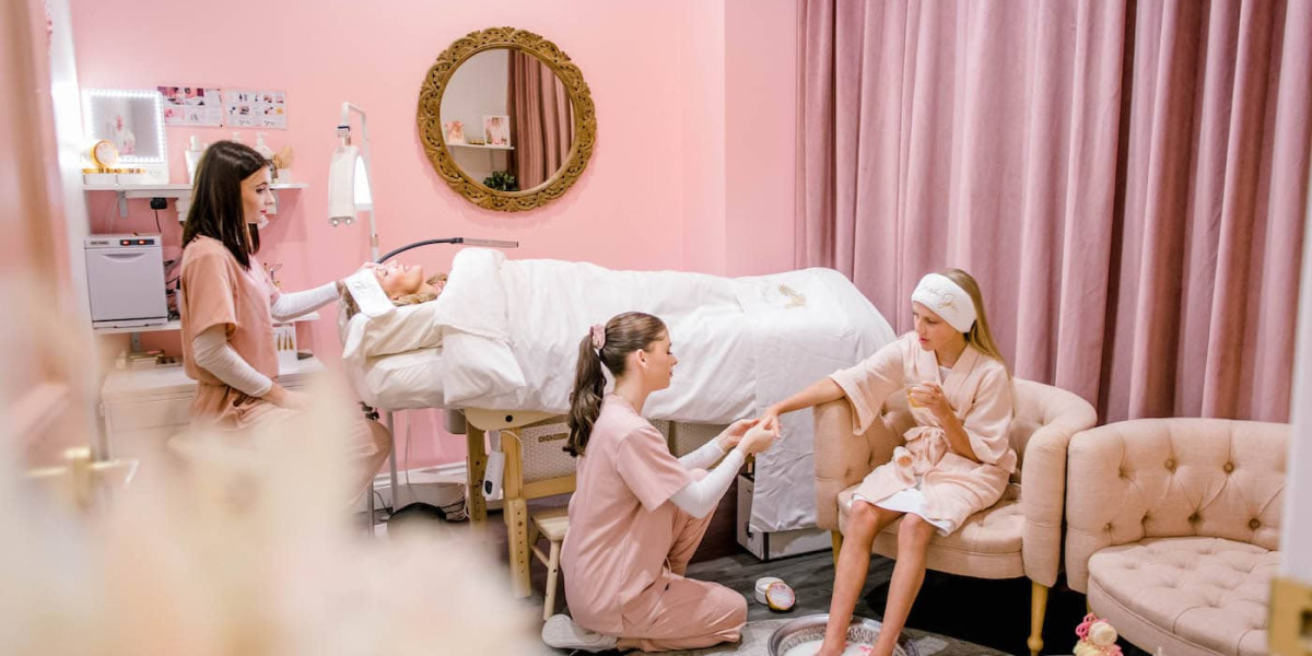 Eyelash Extensions Gold Coast: Everything You Need to Know Before Your Appointment