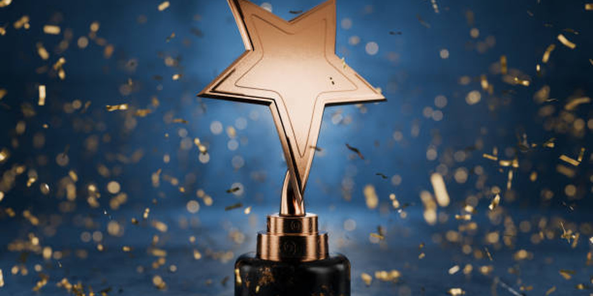 Shaden Ferraro: Rising Star of Cosplay and Social Media