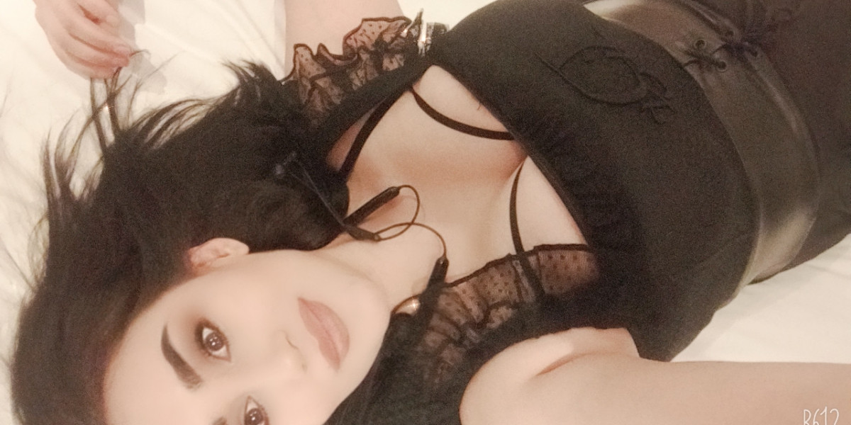 Make Sexy Mumbai Call girls Your Girls-Friend