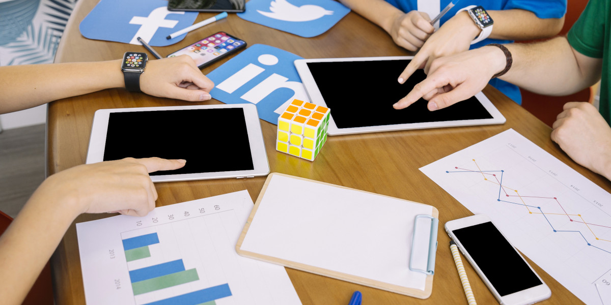 Expert Facebook Marketing Services Every Growing Brand Should Use