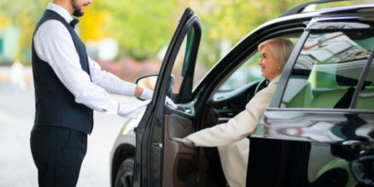 Why Limo Rentals Are the Smartest Way to Travel the Las Vegas Strip