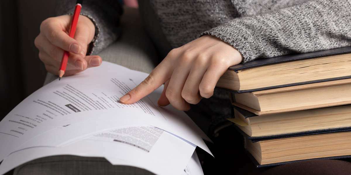 Advanced Dissertation Writing Help by Qualified Researchers