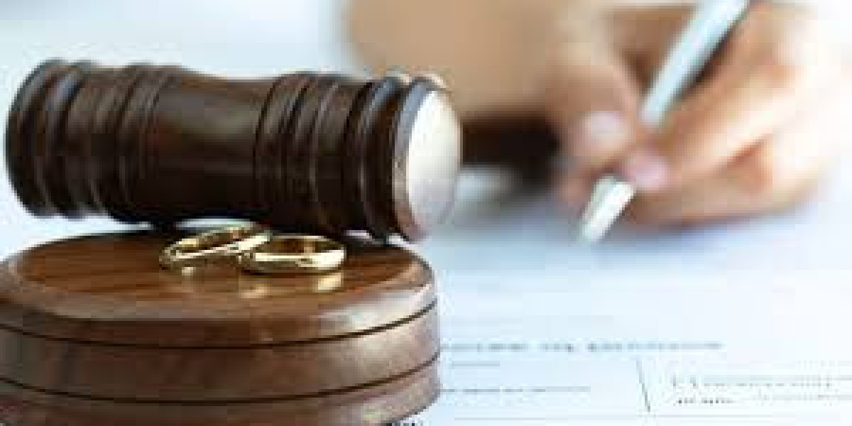 How to Find the Best Divorce Lawyer in Pune