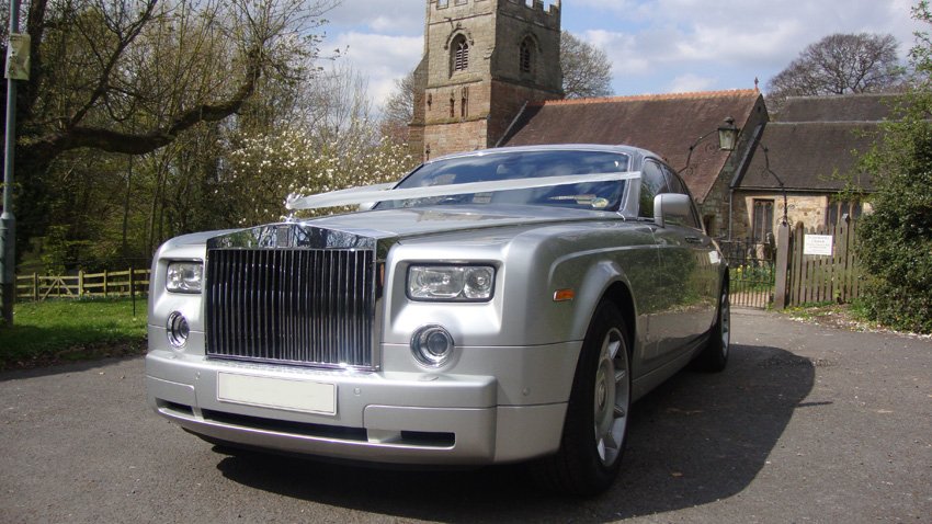 Experience Luxury With Rolls Royce Hire Birmingham for Weddings and Events - Zyn Rewards