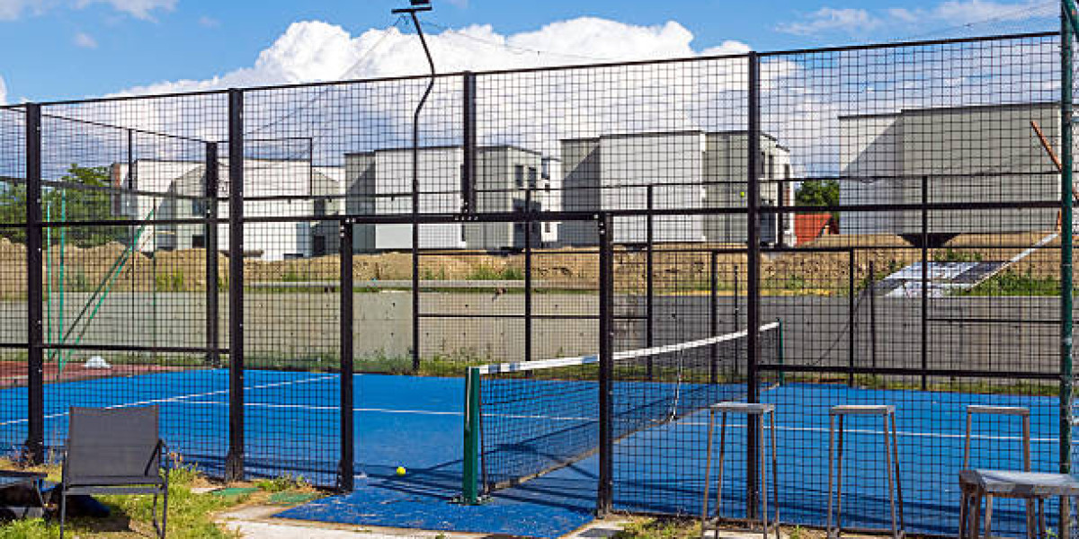 Wie man die Preise für Padel-Plätze vergleicht