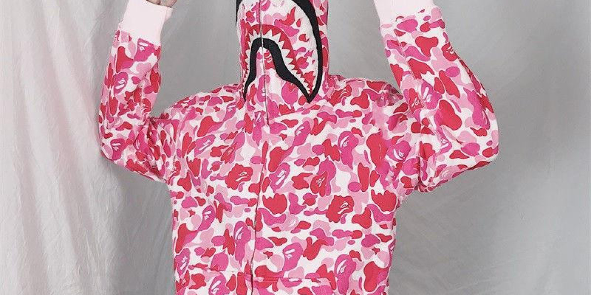 BAPE and the Cultural Impact of the Iconic Bape Bluza