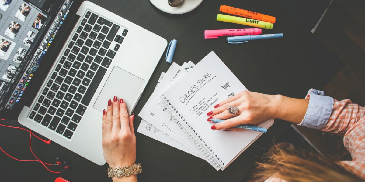 Who Offers Reliable Assignment Help in the UK? A Complete Guide for Students