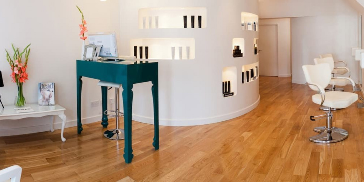 Blonde Specialist Near Me: Transform Your Look with Shah Banus Today