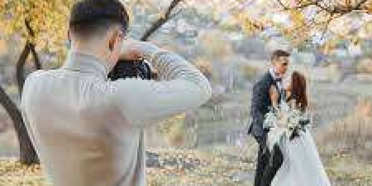 Female Photographer Near Me – Professional Portrait & Bridal Photography