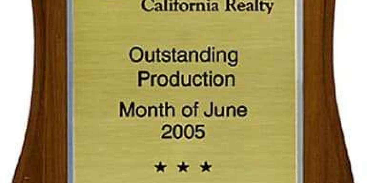 Creative Ideas for Custom Wood Plaques for Corporate Events