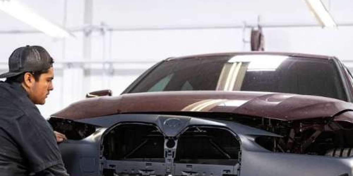 Trusted Auto Body Repair and Collision Experts in Oxnard