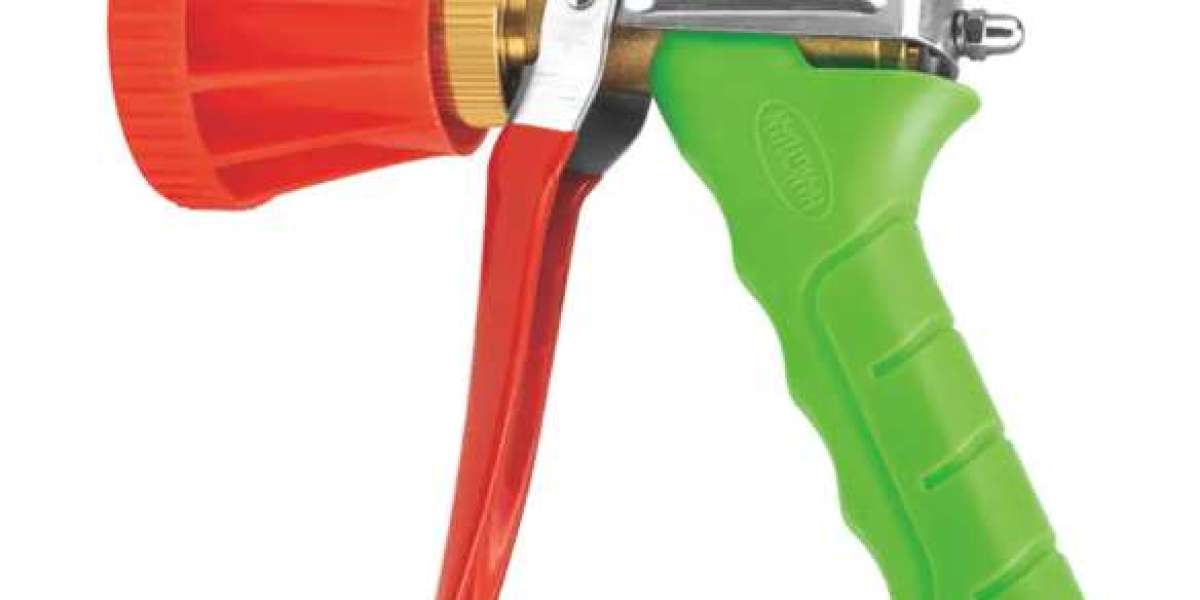 How Do Pesticide Spray Gun Nozzle Materials Affect Agricultural Spray Gun Durability?