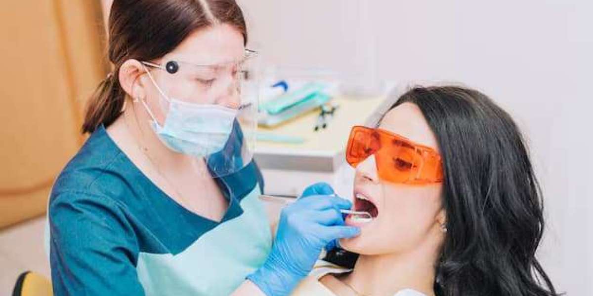 The Complete Guide to Cosmetic Dental Bonding for a Flawless Smile