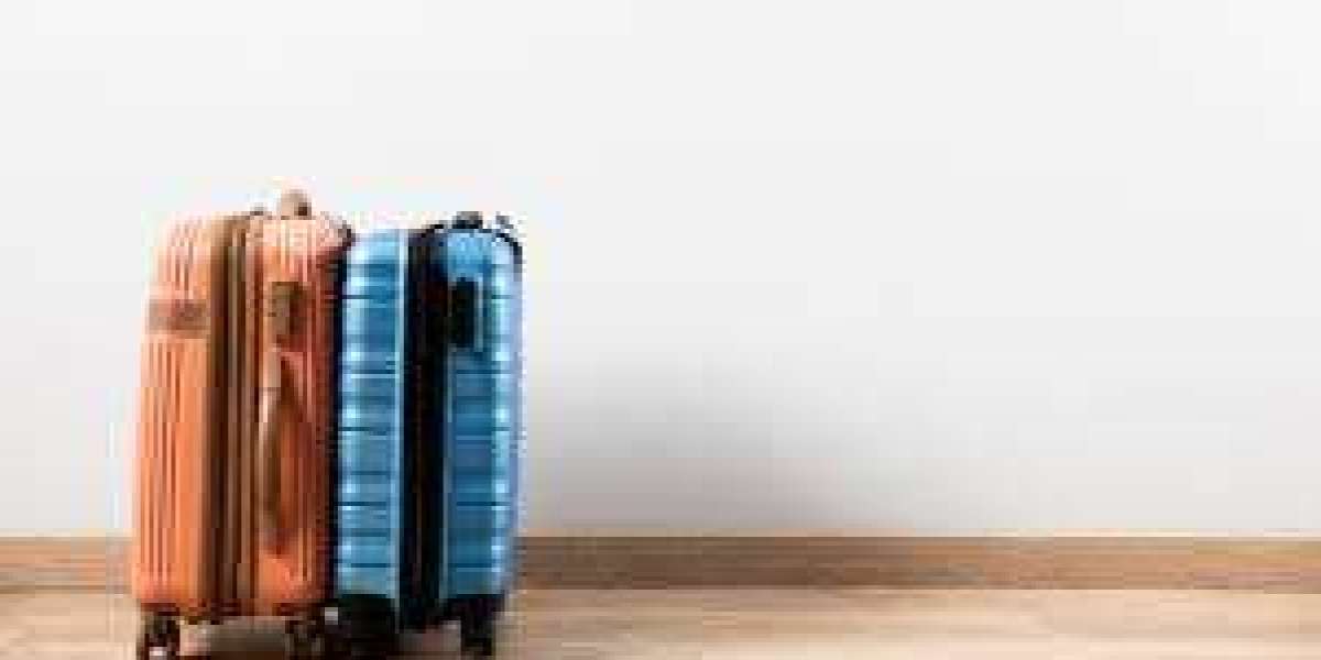 Luggage Storage Naples: The Smart Traveler’s Guide to Exploring the City Hands-Free