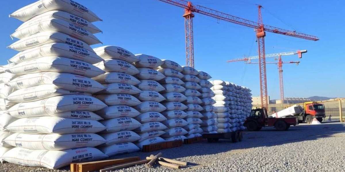 The Changing Way Builders Buy Cement: A Quiet Shift in the Construction World