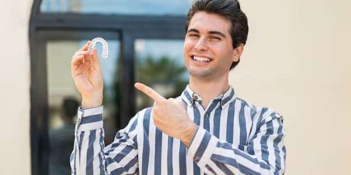 Career Professionals Are Choosing Invisalign in Los Angeles: Here’s Why