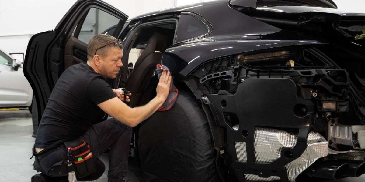 Bumper Repair Options: From Minor Fixes to Full Replacement