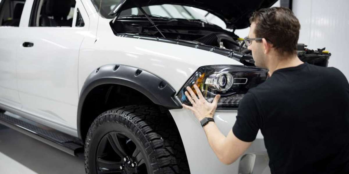 How Body Panel Repair Extends the Life of Your Car