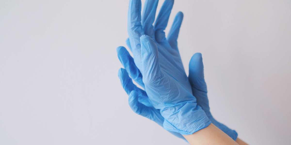 Why Disposable Hand Towels Are a Must-Have in Healthcare Facilities