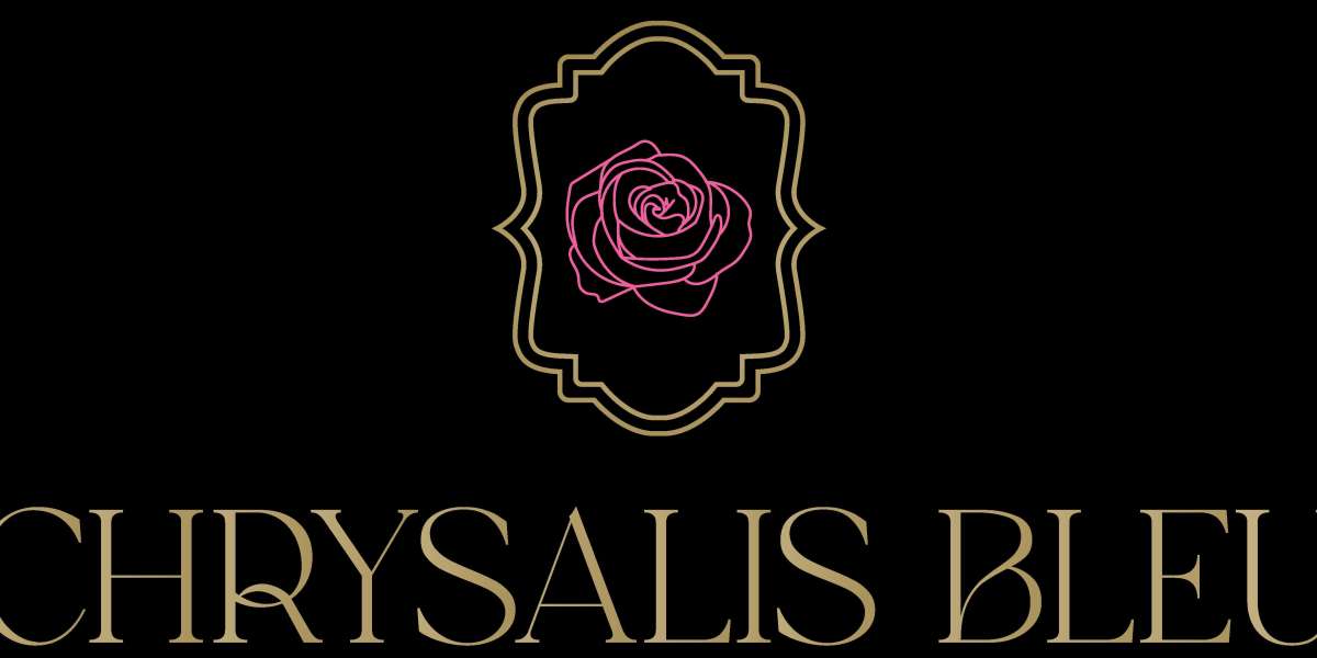 Cross Necklace: Meaning, Styles, and How to Choose the Right One