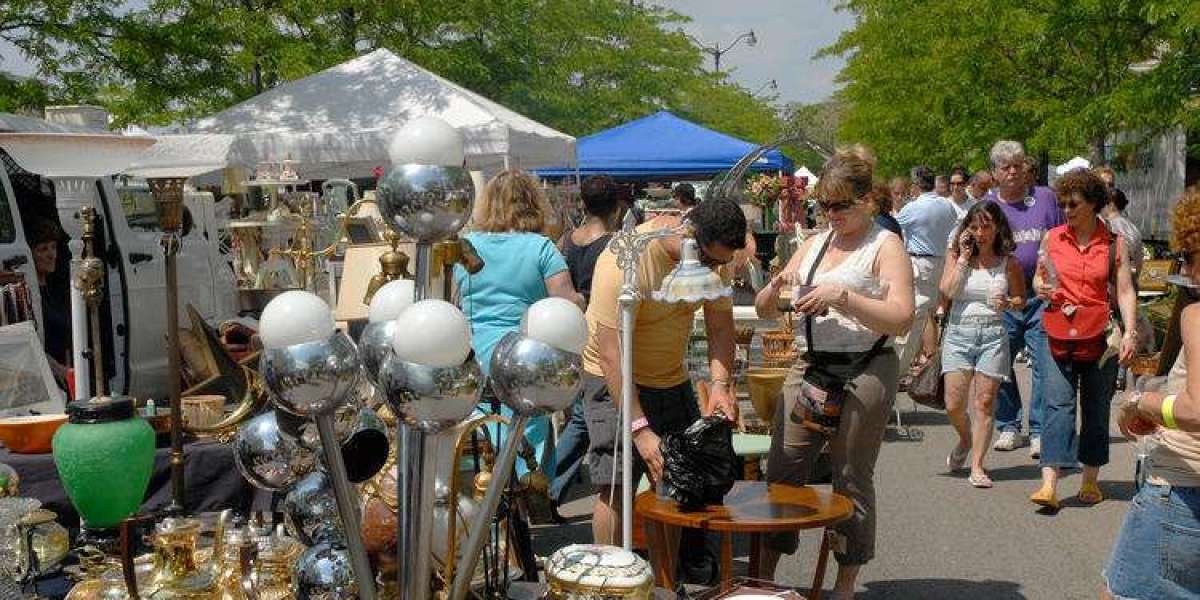 What Makes a Vintage Festival an Unforgettable Experience in Chicago?