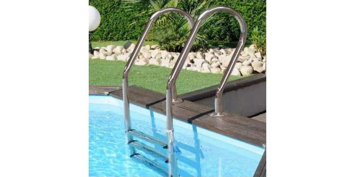 Estructura Madera Piscina: Transforma tu Jardín Hoy con Etivia Yardena