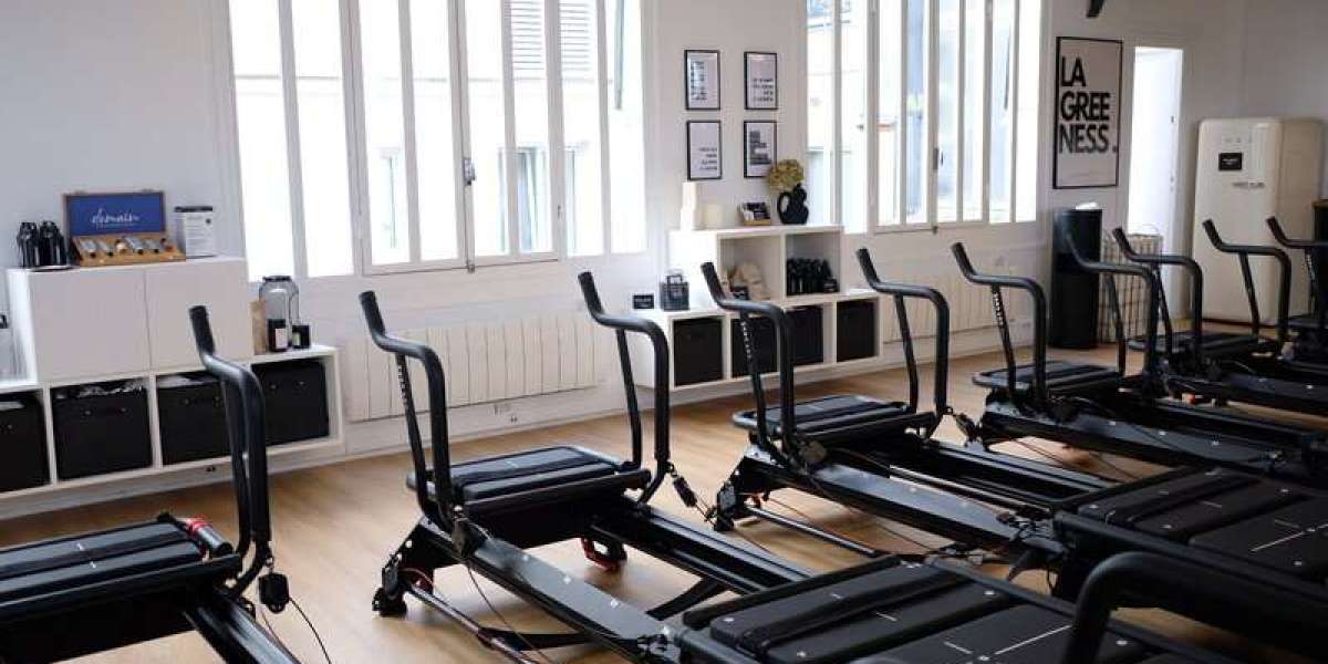 Lagree Studio Paris 6 : Transformez Votre Corps avec le Pilates