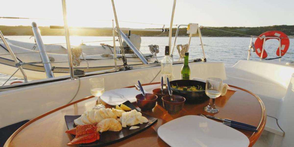 Do Yacht Catering Services in Dubai offer last-minute bookings?