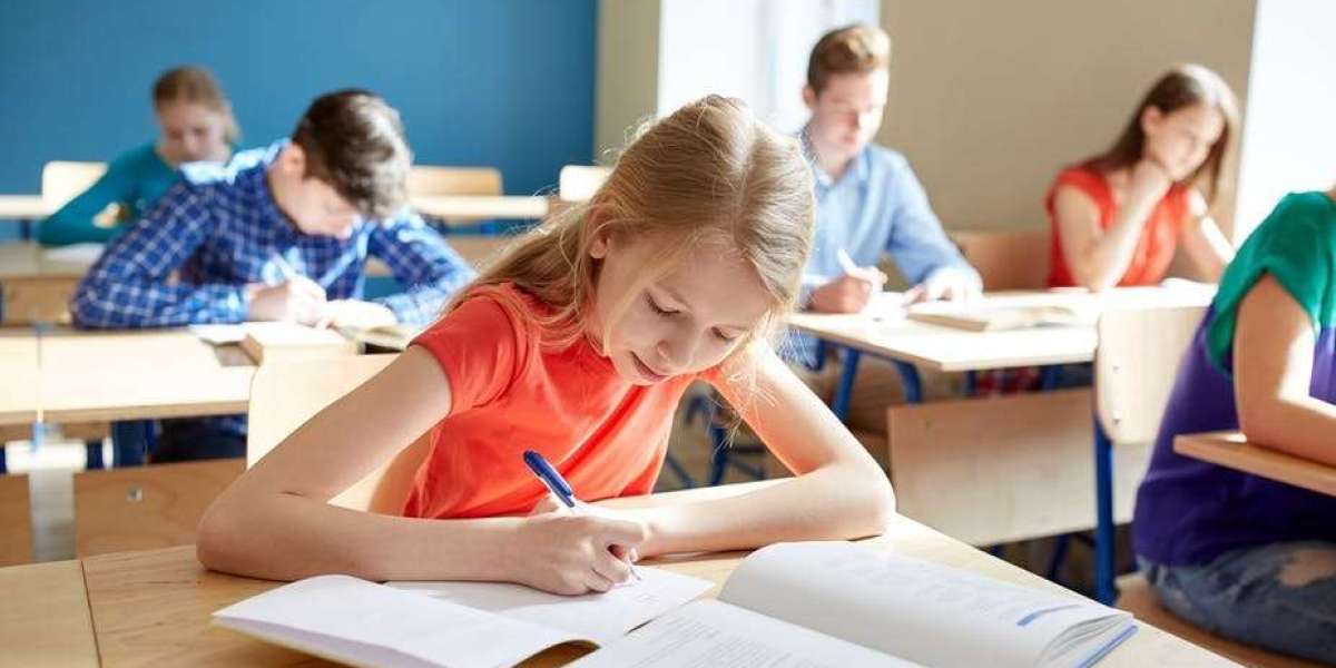 Top Tutors in Delhi for School and College Students Guide