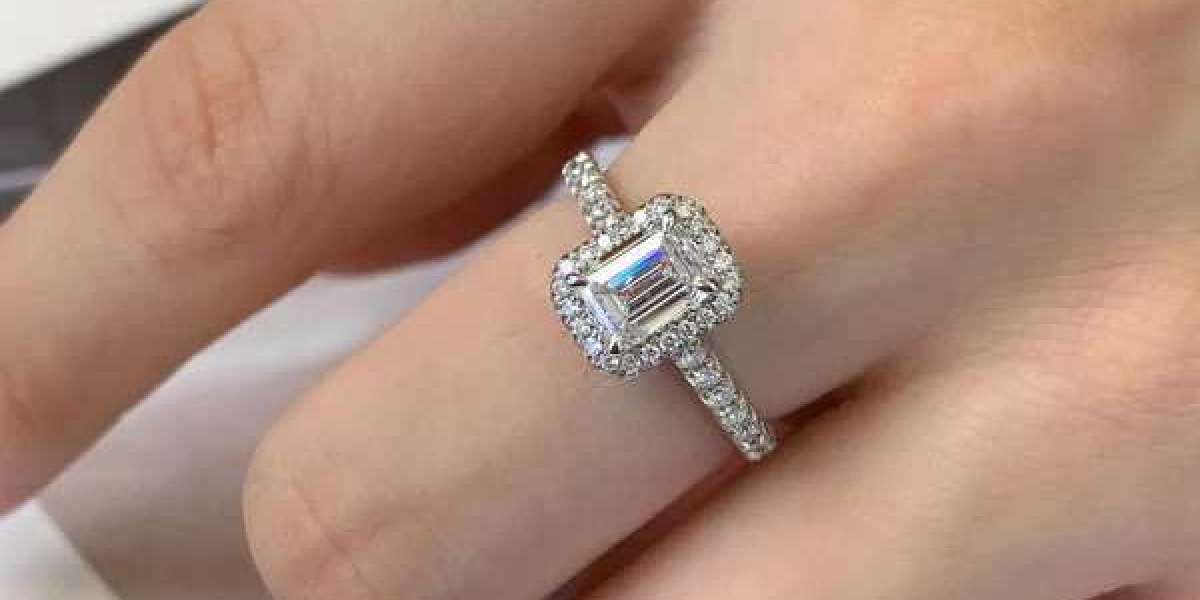 Buy Old Mine Cut Lab Diamond Ring – Timeless Elegance Redefined