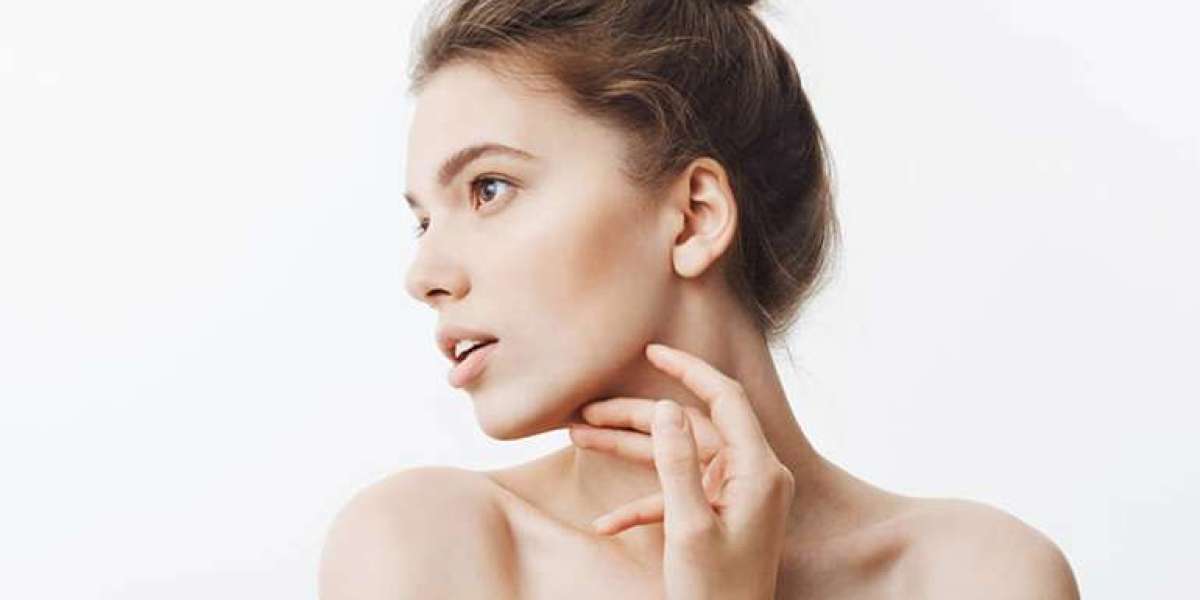 Can the 8 Point Facelift Be Done at Home?