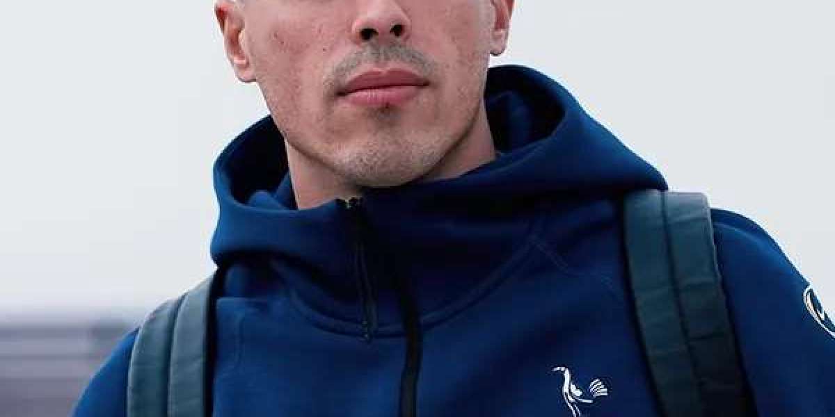 Spurs 2025/26 T90 Tech Fleece Hoodie – Performance Meets Modern Football Streetwear