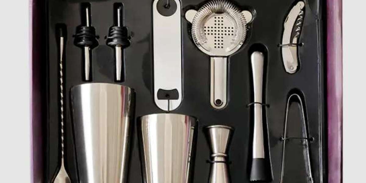Why Is a Stainless Steel Bartender Kit Suitable for Global Markets?