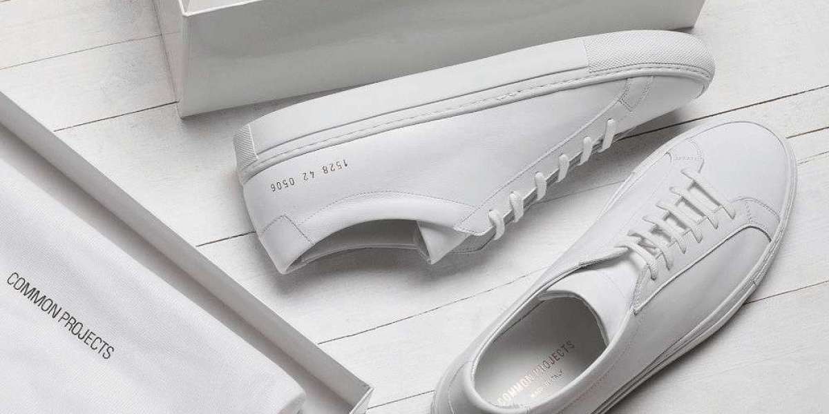 Common Projects Sneakers UK: Ultimate Guide to Luxury Minimalist Shoes