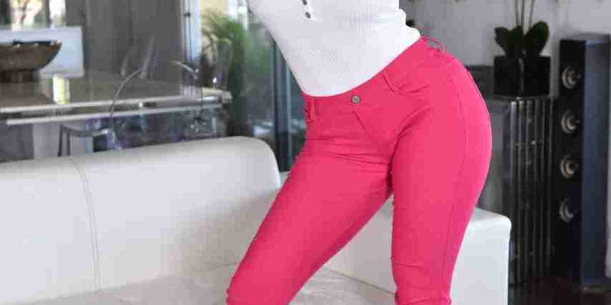 9667332769 Escorts Service Hyderabad ☞⁶⁹☜ Manikonda Call Girl Sinu Sharma